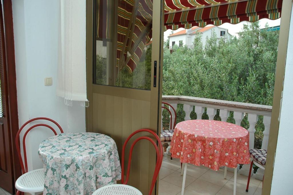 Apartments Jurina Krk Town Chambre photo